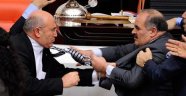 Parmak Kıran AKP'li Vekile 97 Bin Lira Ceza