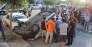 Polis Aracı İle Otomobil Çarpıştı
