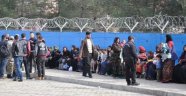 Suriyelilerin Çıkması Yasaklandı