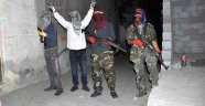 Türk Bayrağını İndirip PKK Flaması Astılar
