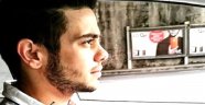 Yakışıklı Rüzgar'ın Kaslı Vücudu Olay Oldu