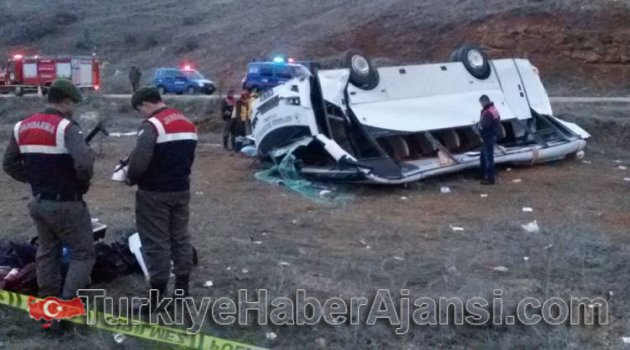 Takım Otobüsü Kaza Yaptı!