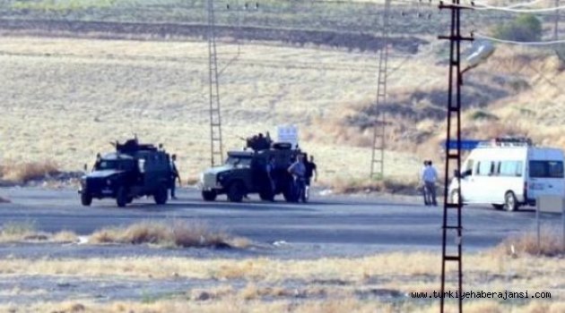 Tatvan'da Askeri Araca Kalleş Tuzak!
