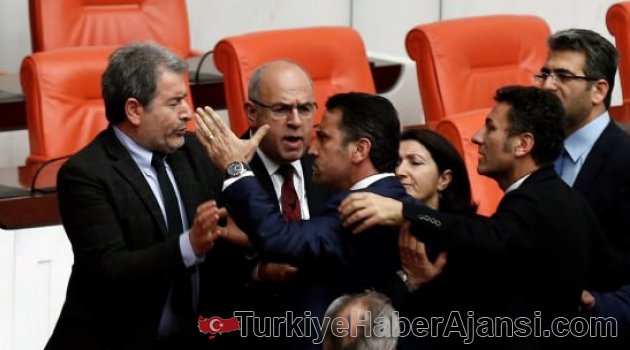 TBMM'de Kavga Çıktı