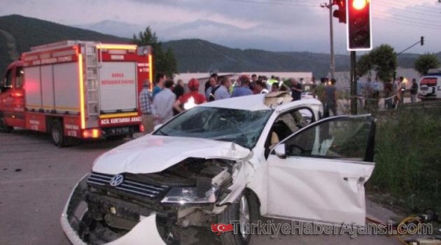 TIR Araçları Biçti: 2 Ölü, 3 Yaralı