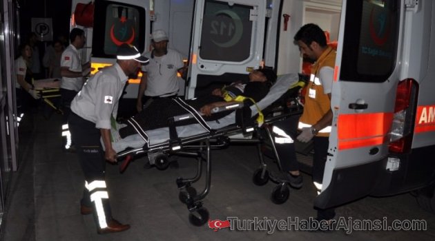 Tunceli'de Taşlı Sopalı Kavga: 5 Yaralı