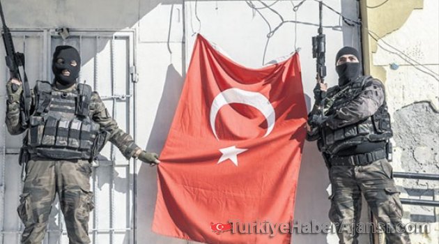Türkiye'nin Kahramanlarına Aile Boyu Ödül