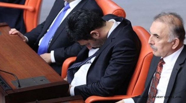 Uğur Işılak'a Kötü Haber!