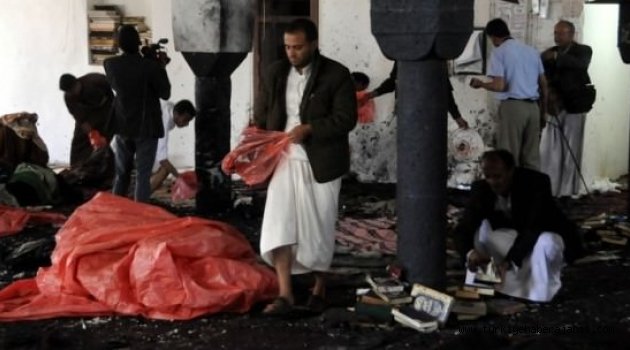 Yemen'de 3 Cami Bombalandı!
