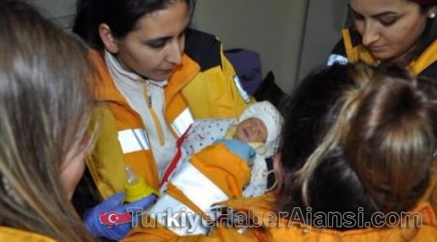 Yeni Doğan Bebeği Sokağa Terk Ettiler