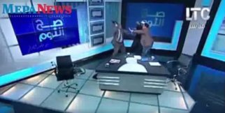 'Başörtüsü Farz Değil Diyen İmamı Dayak Yedi'